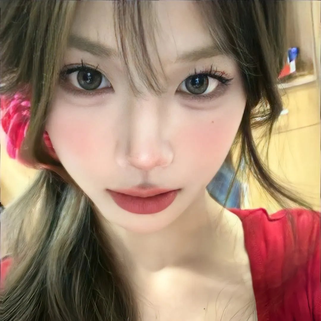 女孩,母亲与恶魔
